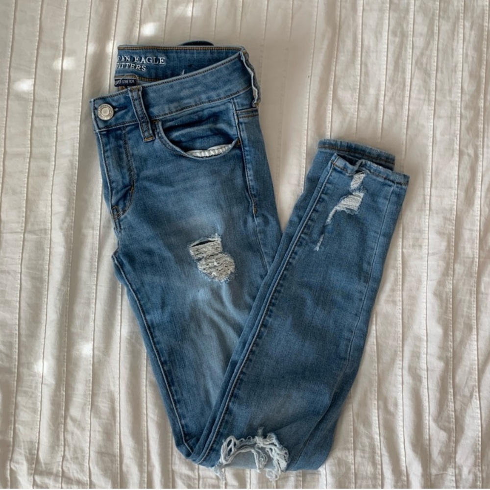 American Eagle ripped jeans